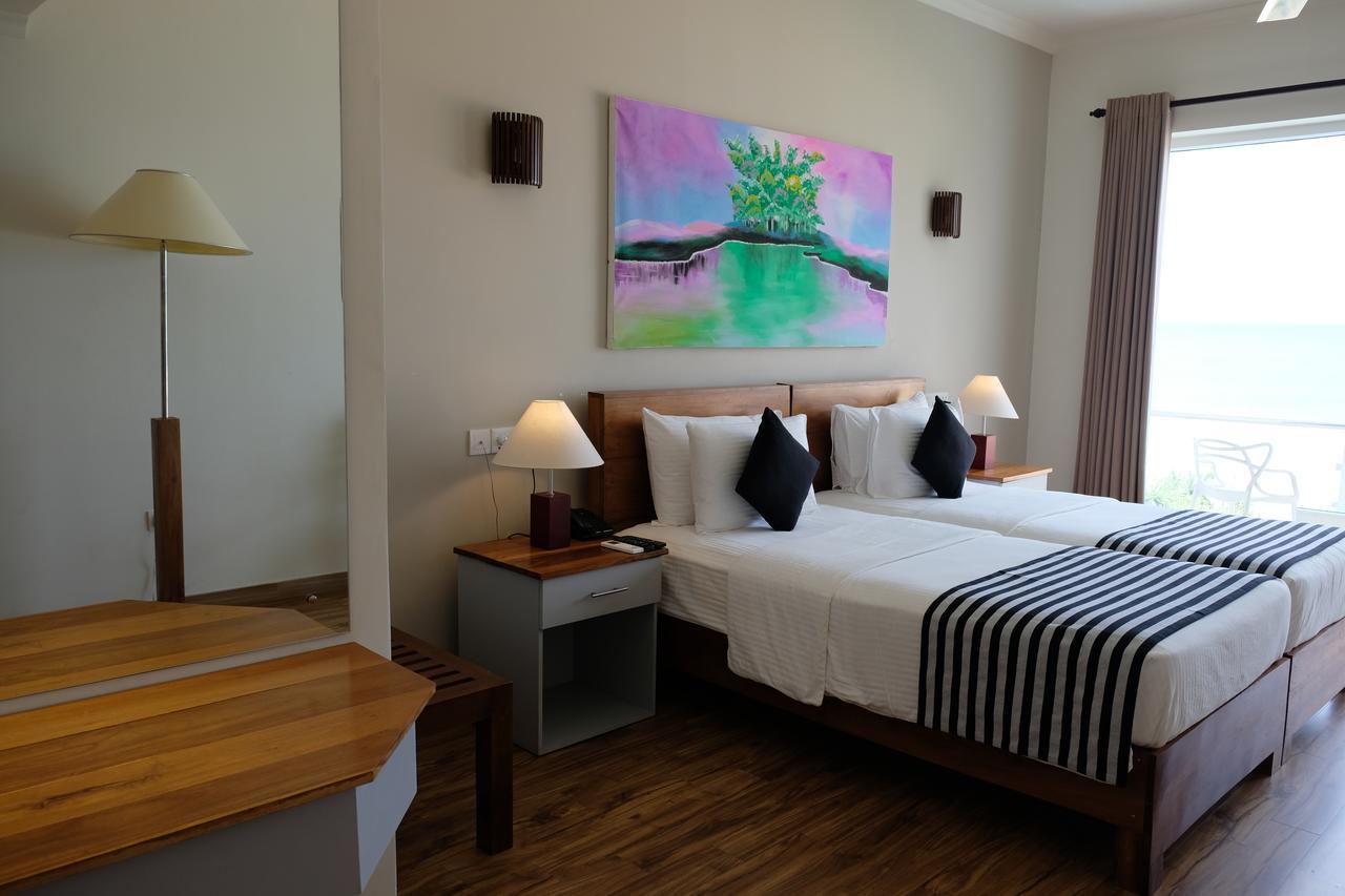 Twenty-Two Weligambay Hotell Weligama Eksteriør bilde