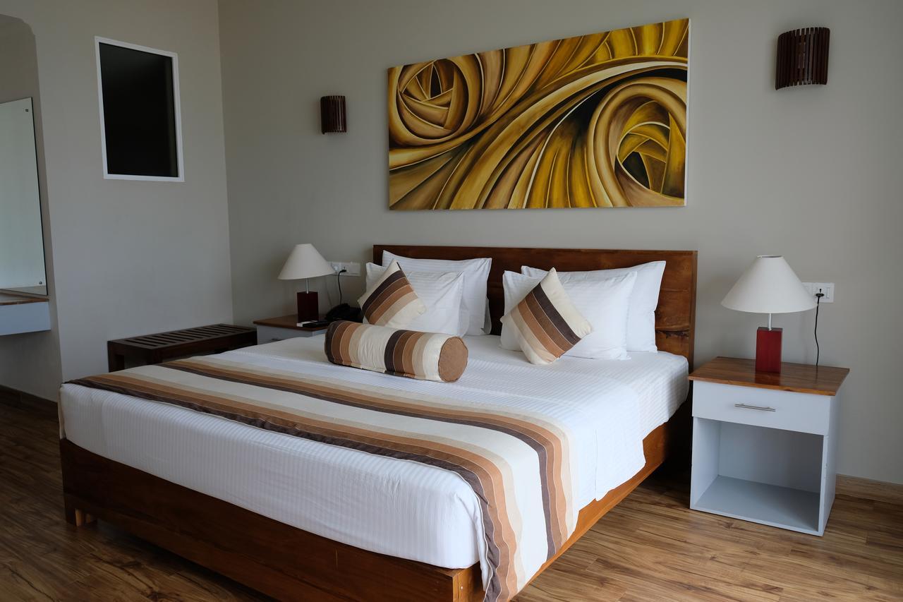 Twenty-Two Weligambay Hotell Weligama Eksteriør bilde
