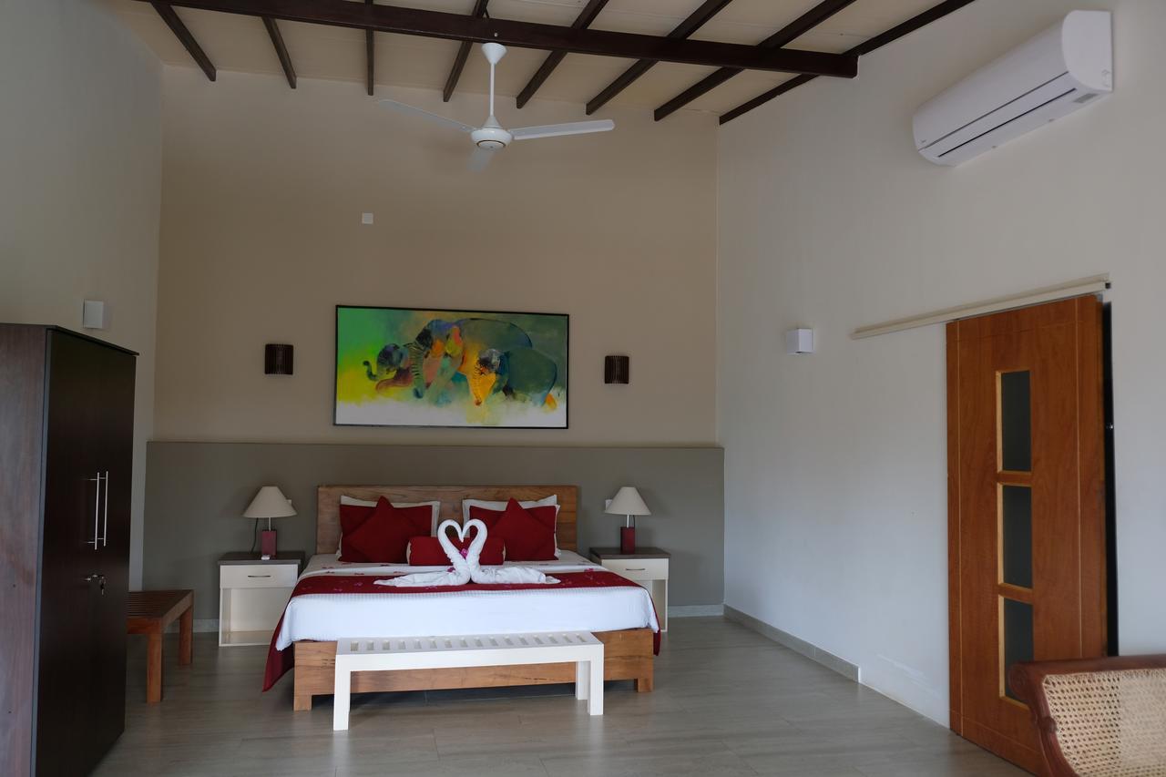 Twenty-Two Weligambay Hotell Weligama Eksteriør bilde
