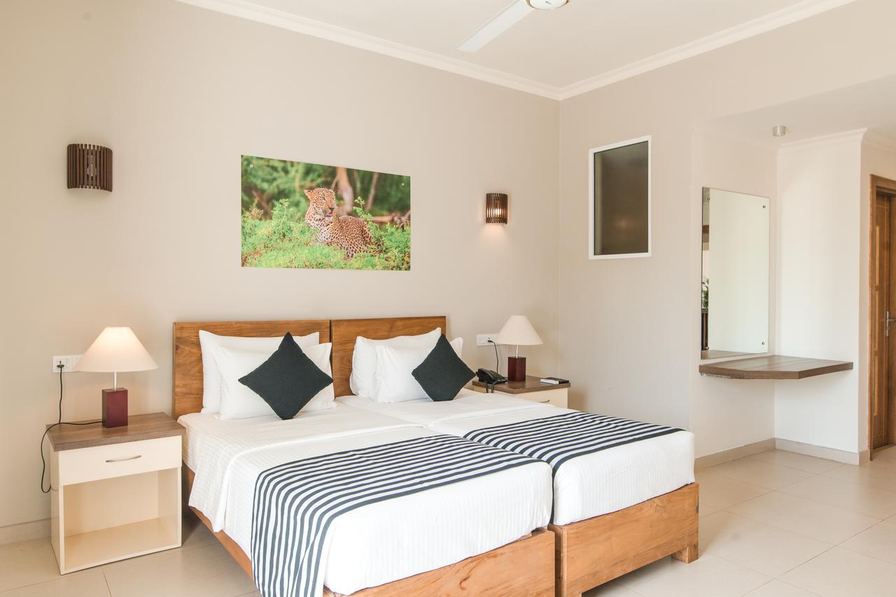 Twenty-Two Weligambay Hotell Weligama Eksteriør bilde