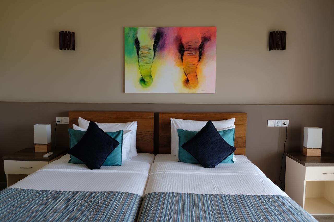 Twenty-Two Weligambay Hotell Weligama Eksteriør bilde