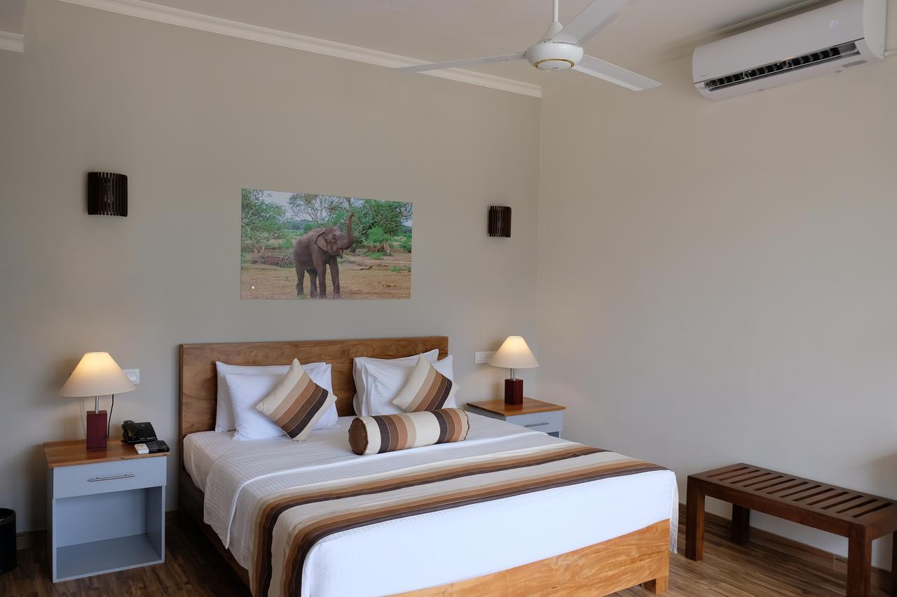 Twenty-Two Weligambay Hotell Weligama Eksteriør bilde