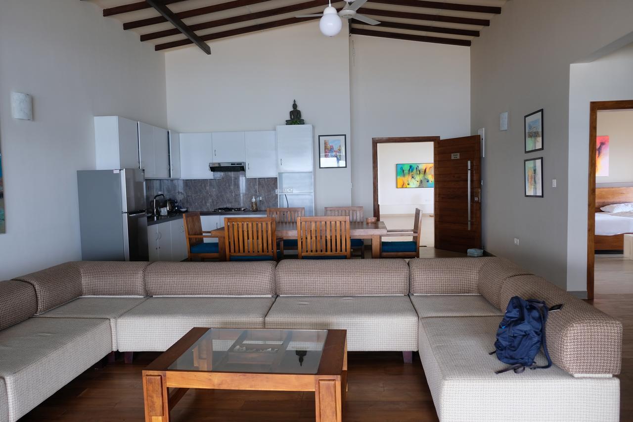 Twenty-Two Weligambay Hotell Weligama Eksteriør bilde