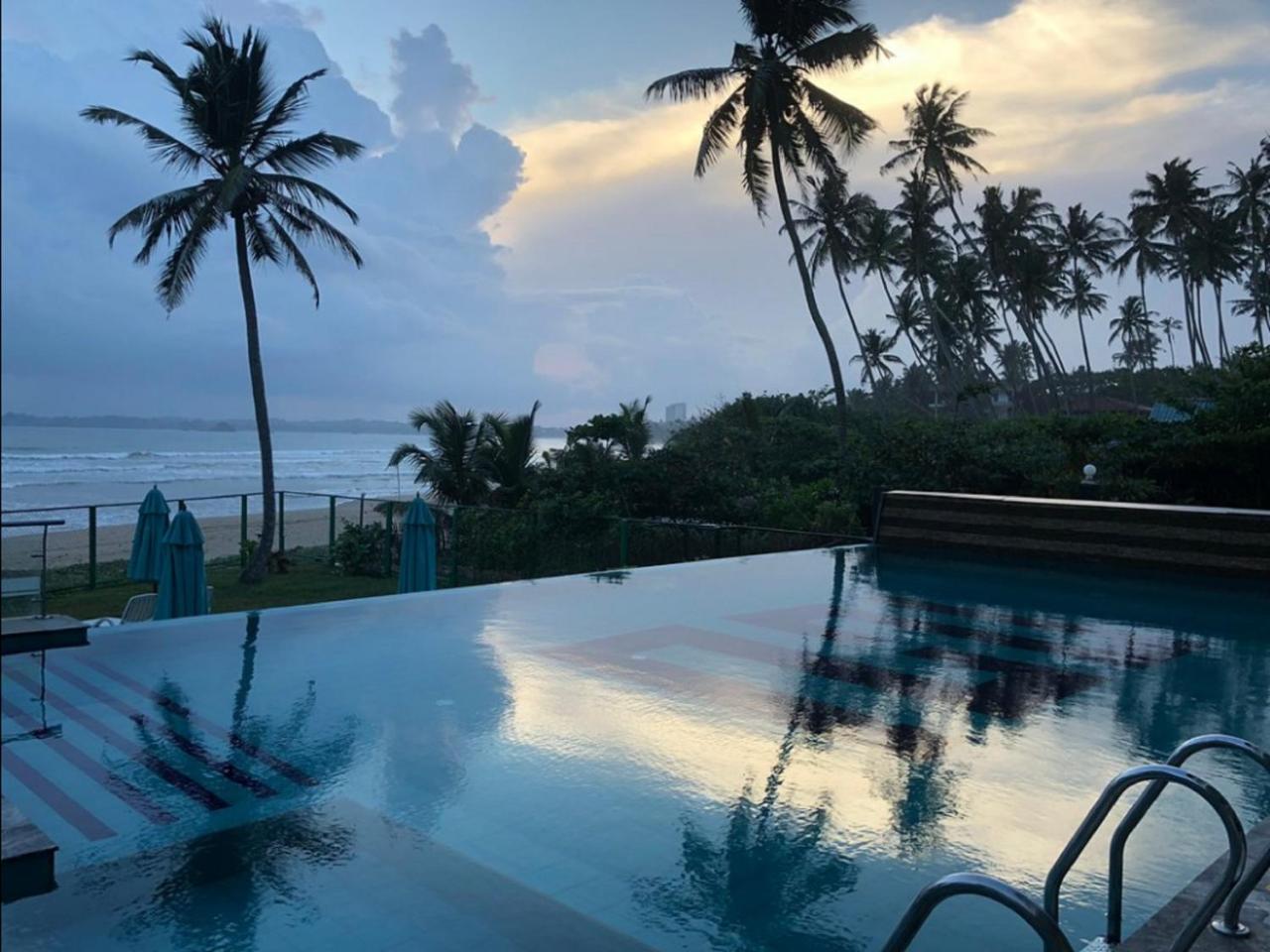 Twenty-Two Weligambay Hotell Weligama Eksteriør bilde