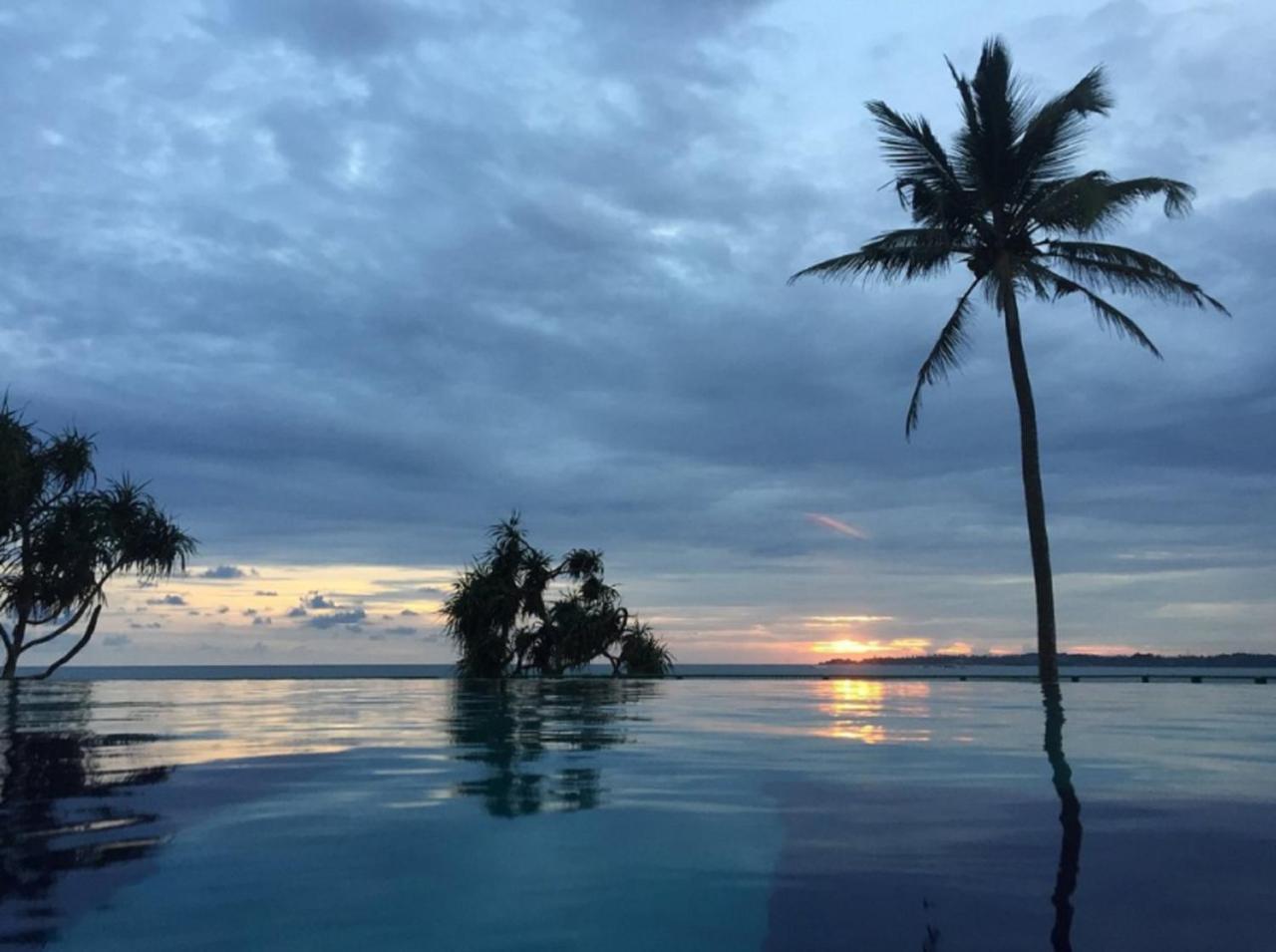 Twenty-Two Weligambay Hotell Weligama Eksteriør bilde